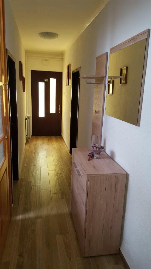 Apartmani Marenda Supetarska Draga Exterior foto