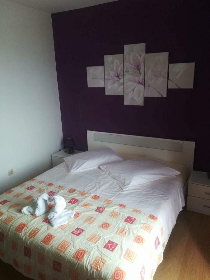 Apartmani Marenda Supetarska Draga Exterior foto